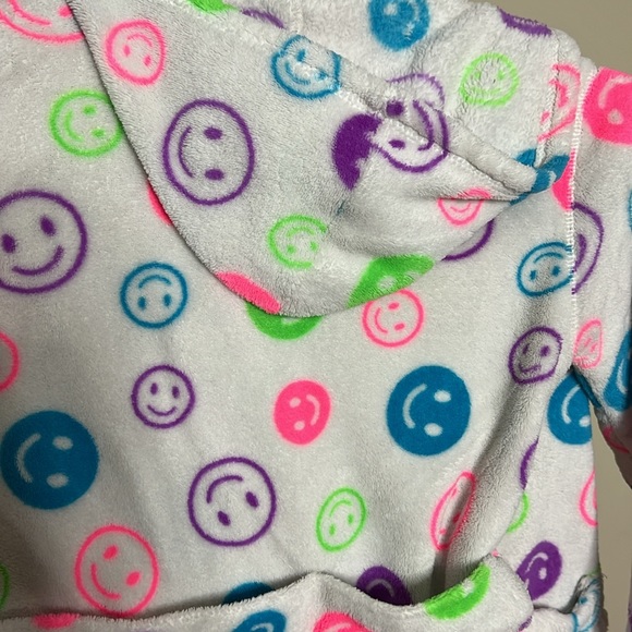 😀EUC Girl Hoodie Bath Robe & NWT Spa Headband - Picture 6 of 8